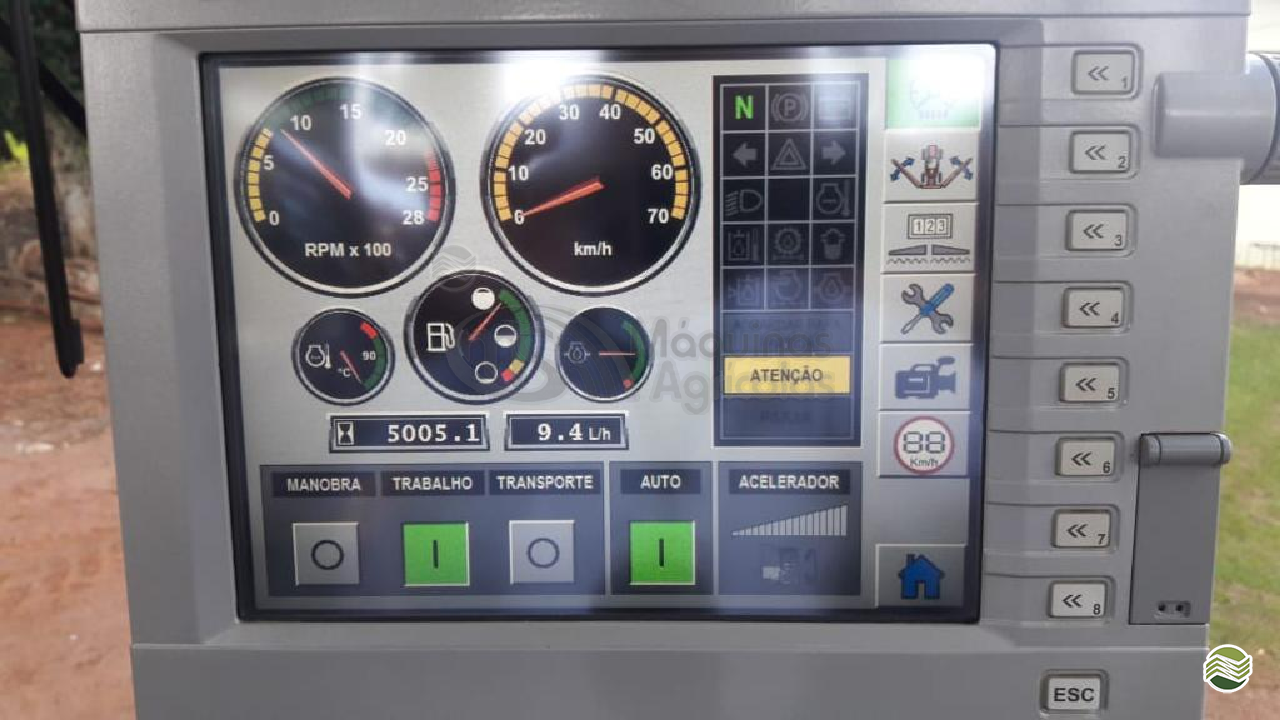 PULVERIZADOR JACTO UNIPORT 3000 Tração 4x4 MS Máquinas Agrícolas DOURADOS MATO GROSSO DO SUL MS